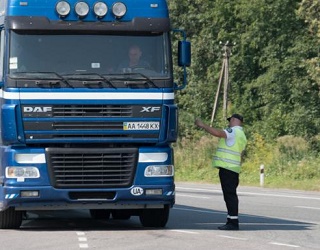 На Львівщині облаштують нові майданчики габаритно-вагового контролю